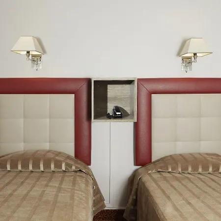 Saint Pierre Hotel
