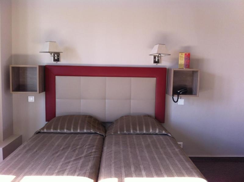 Saint Pierre Hotel Paris